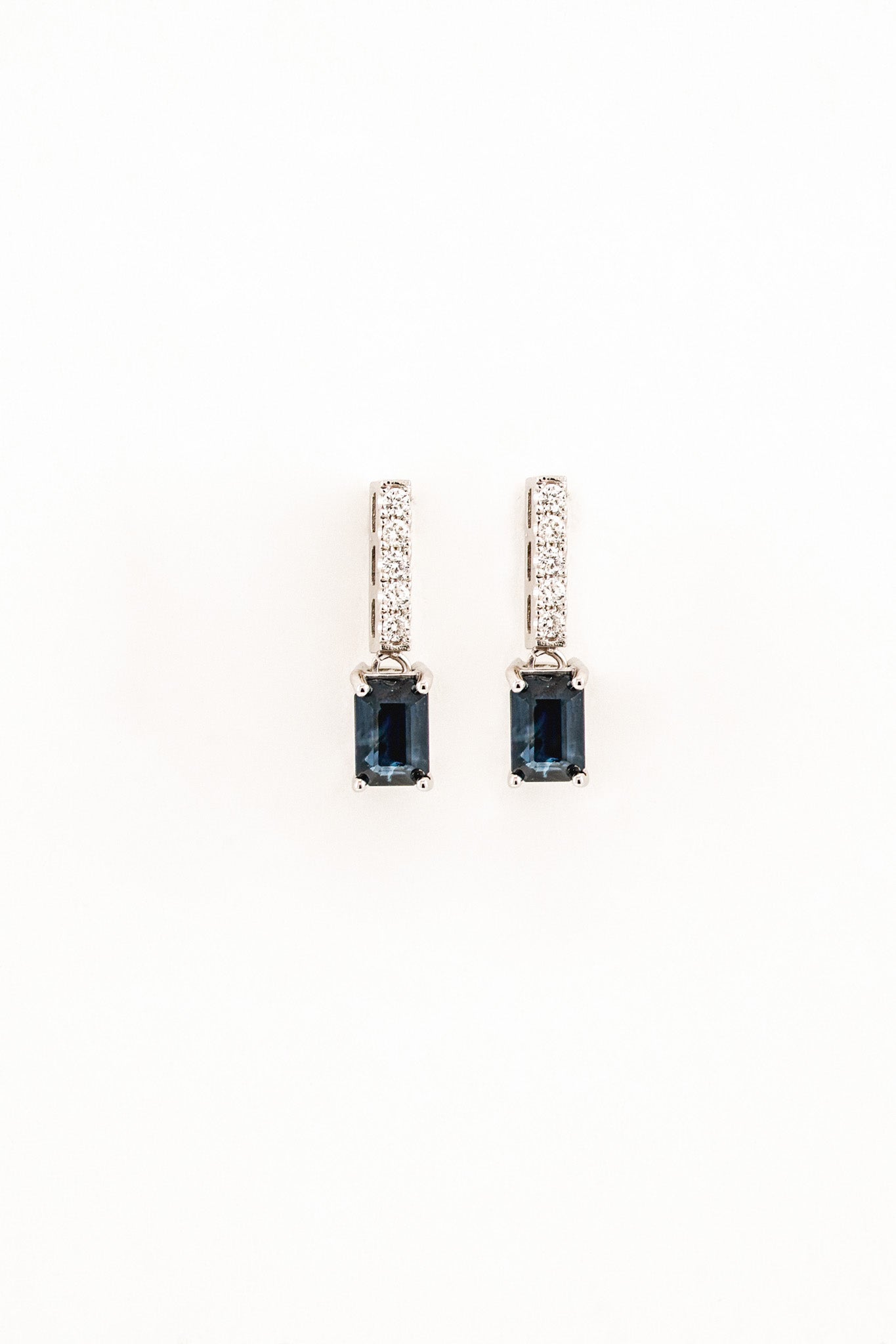 Sapphire & diamond earrings